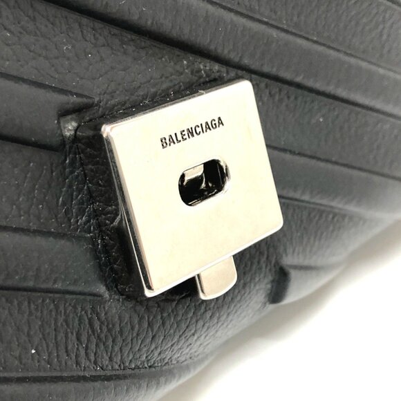 BALENCIAGA Black Shoulder Bag - Picture 6 of 11